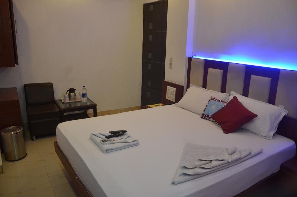 Hotel D Suites Dx Nowe Delhi Zewnętrze zdjęcie